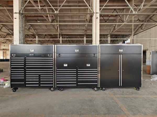 Heavy Steel Plate Garage Storage System
