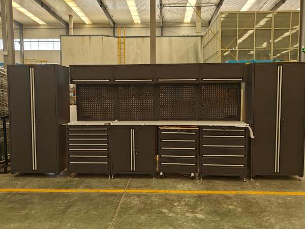 Heavy Steel Plate Garage Storage System